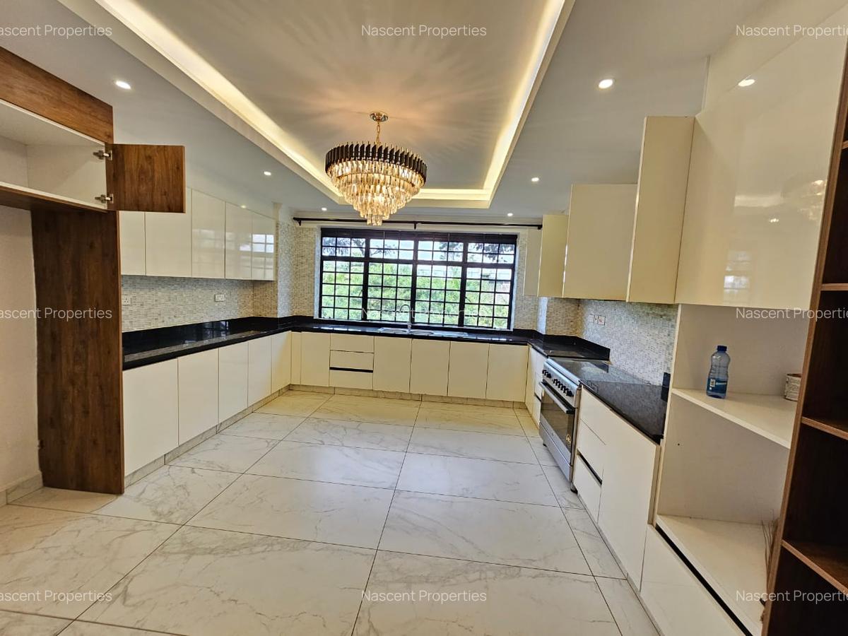 4 Bed Townhouse with En Suite in Kiambu Road - 4