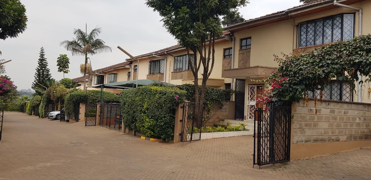 4 Bed Townhouse with En Suite at Kabasiran Close - 13