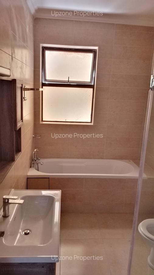 3 Bed Apartment with En Suite in Lavington - 13