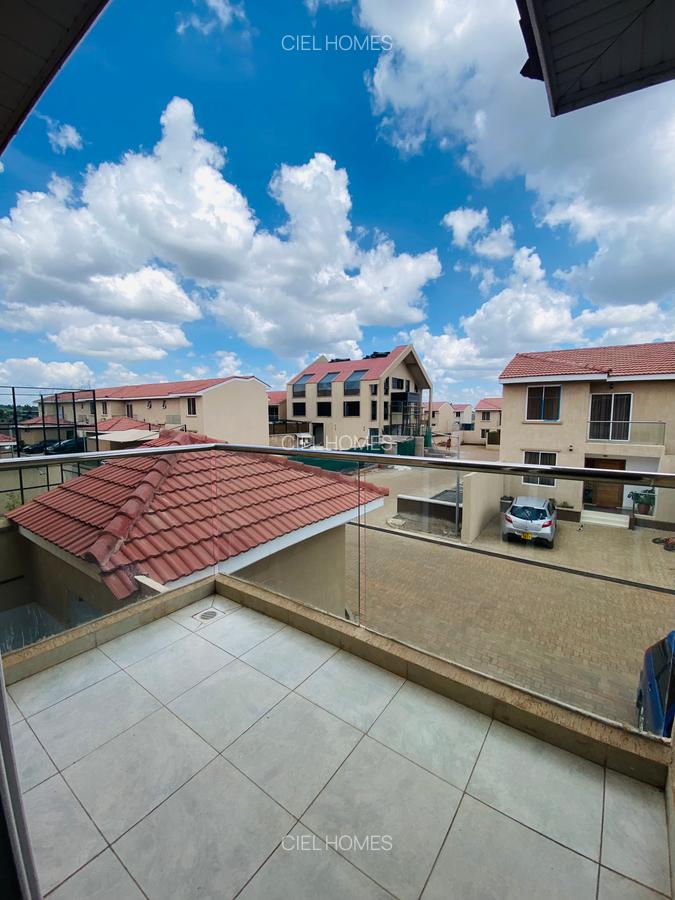 4 Bed Townhouse with Swimming Pool at Gataka Road - 8