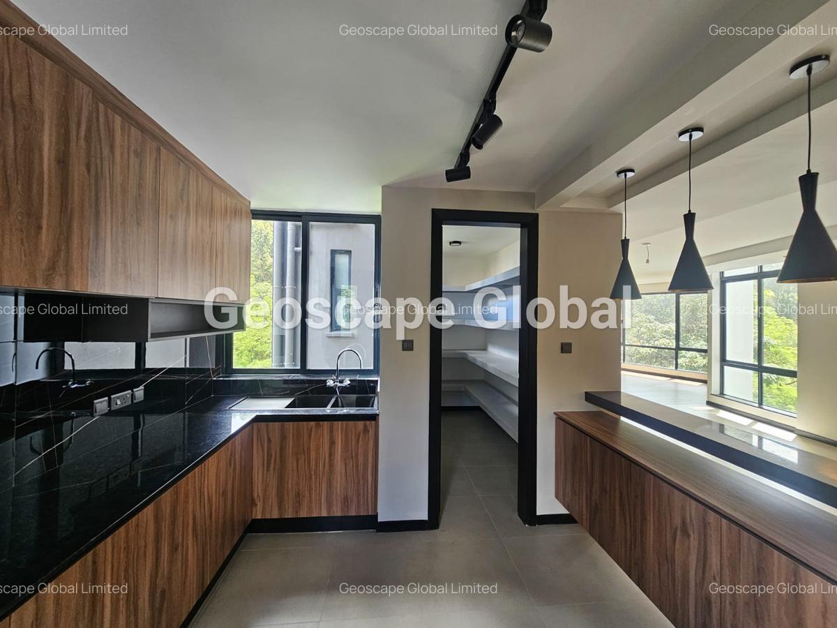 3 Bed Apartment with En Suite in Westlands Area - 8