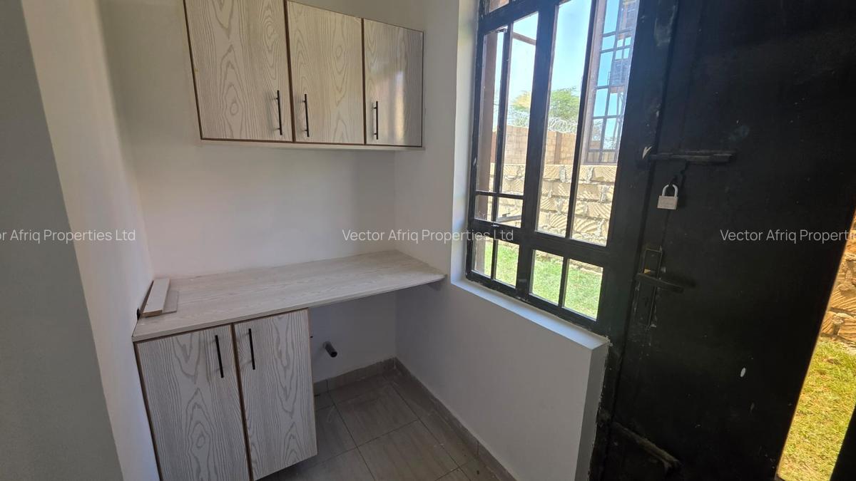 4 Bed Townhouse with En Suite in Ongata Rongai - 10
