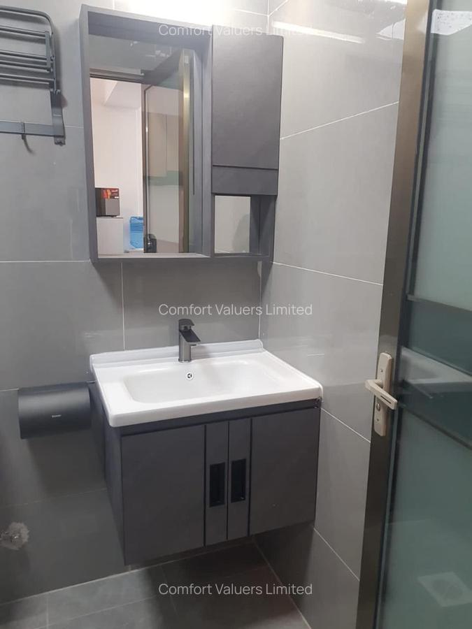 Serviced 1 Bed Apartment with En Suite at Riverside Drive - 14