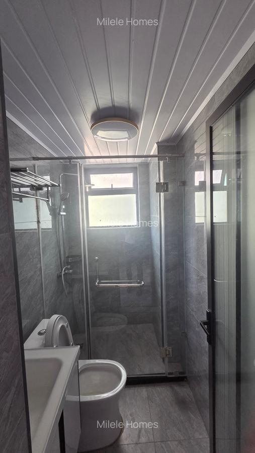 Serviced 2 Bed Apartment with En Suite at Kindaruma Road - 7