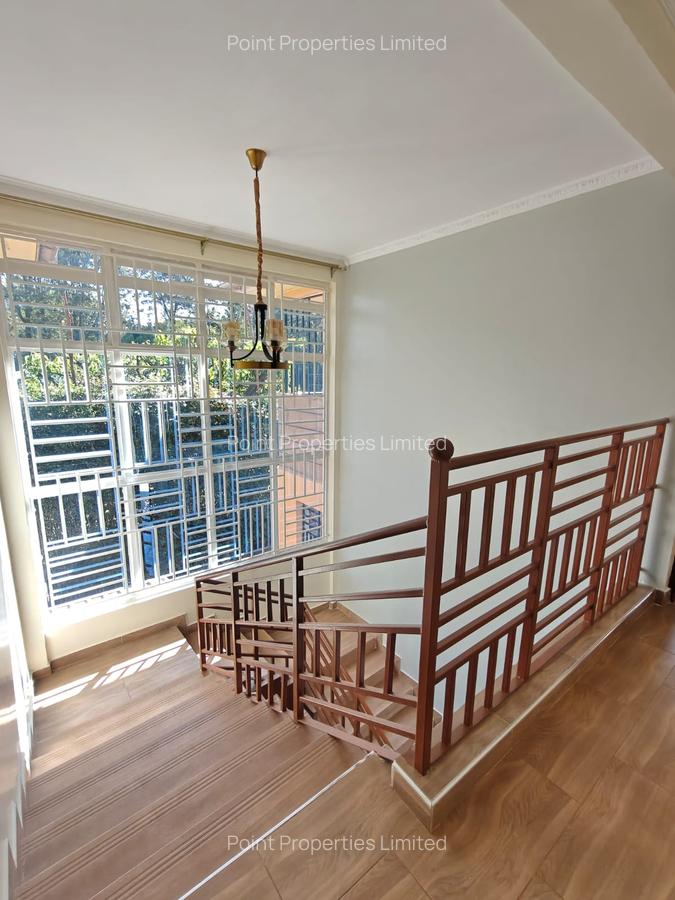 5 Bed House with En Suite in Karen - 12