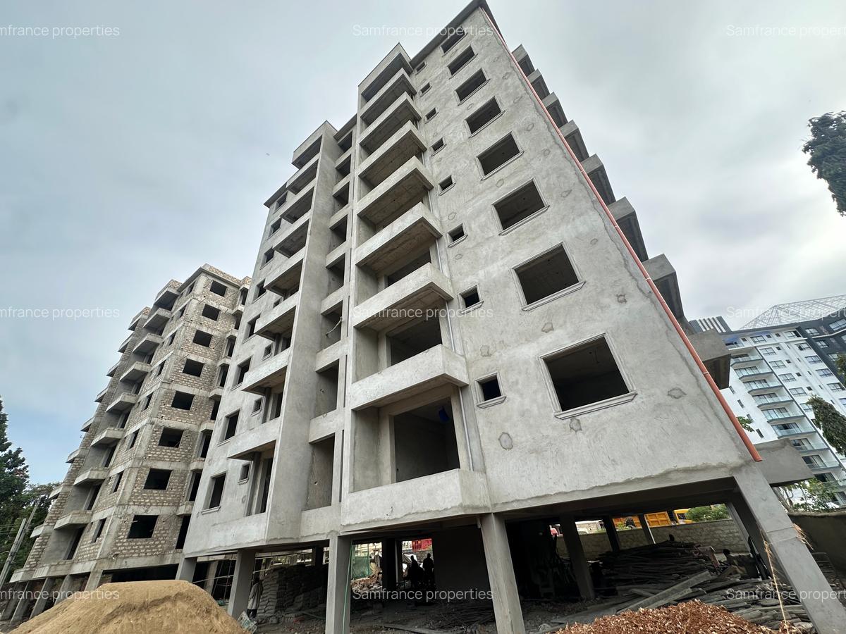 Serviced 3 Bed Apartment with Swimming Pool at Moyne Drive - 3