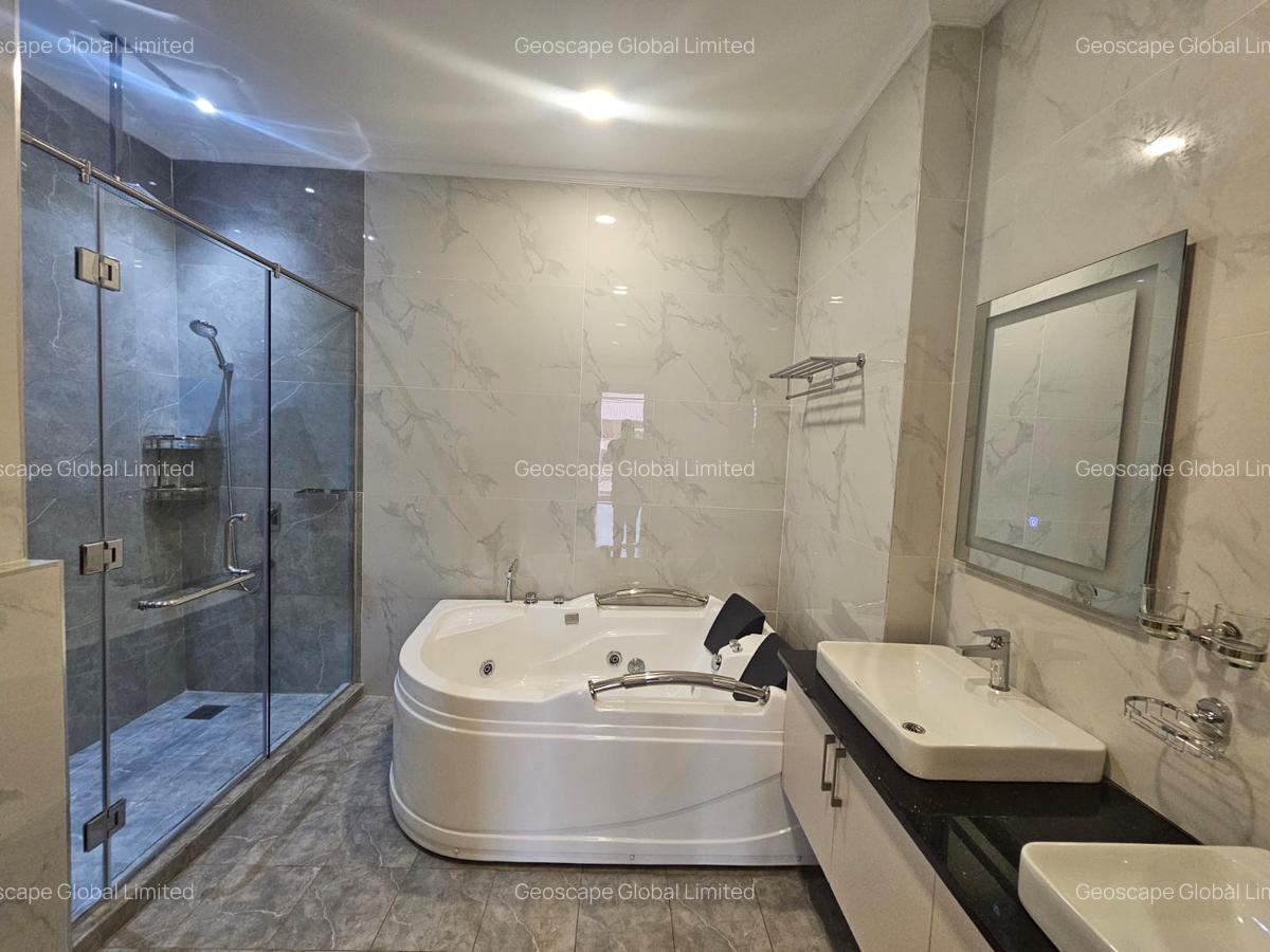 4 Bed Apartment with En Suite in Spring Valley - 6