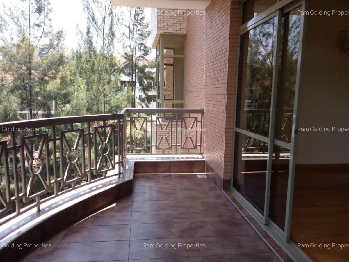 3 Bed Apartment with En Suite in Kilimani - 7