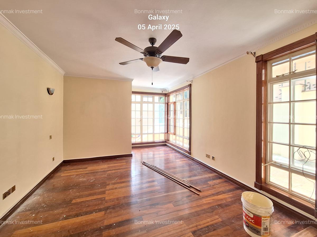 4 Bed Townhouse with En Suite at Kyuna Rise - 13