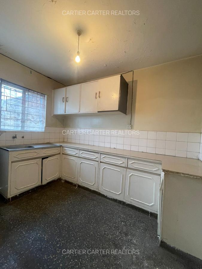 3 Bed House in Buruburu - 4