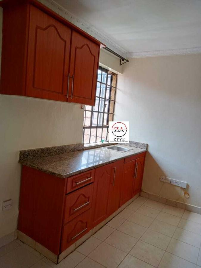 Studio Apartment with En Suite at Westlands