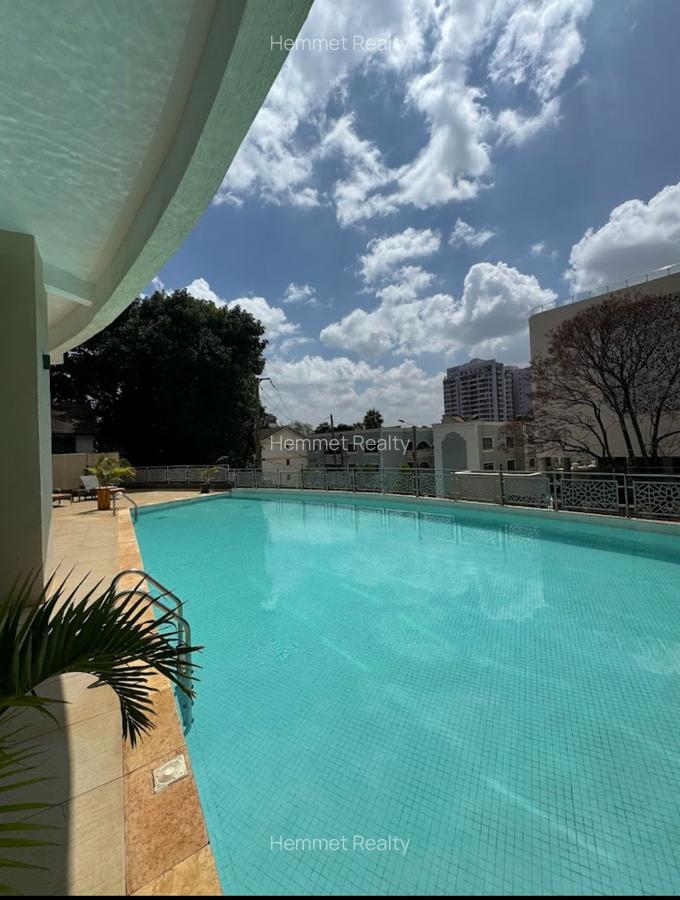 4 Bed Apartment with En Suite in Westlands Area - 11