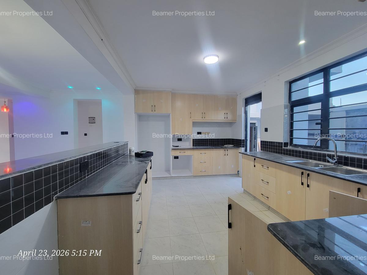 4 Bed House with En Suite at Kenyatta Road - 9