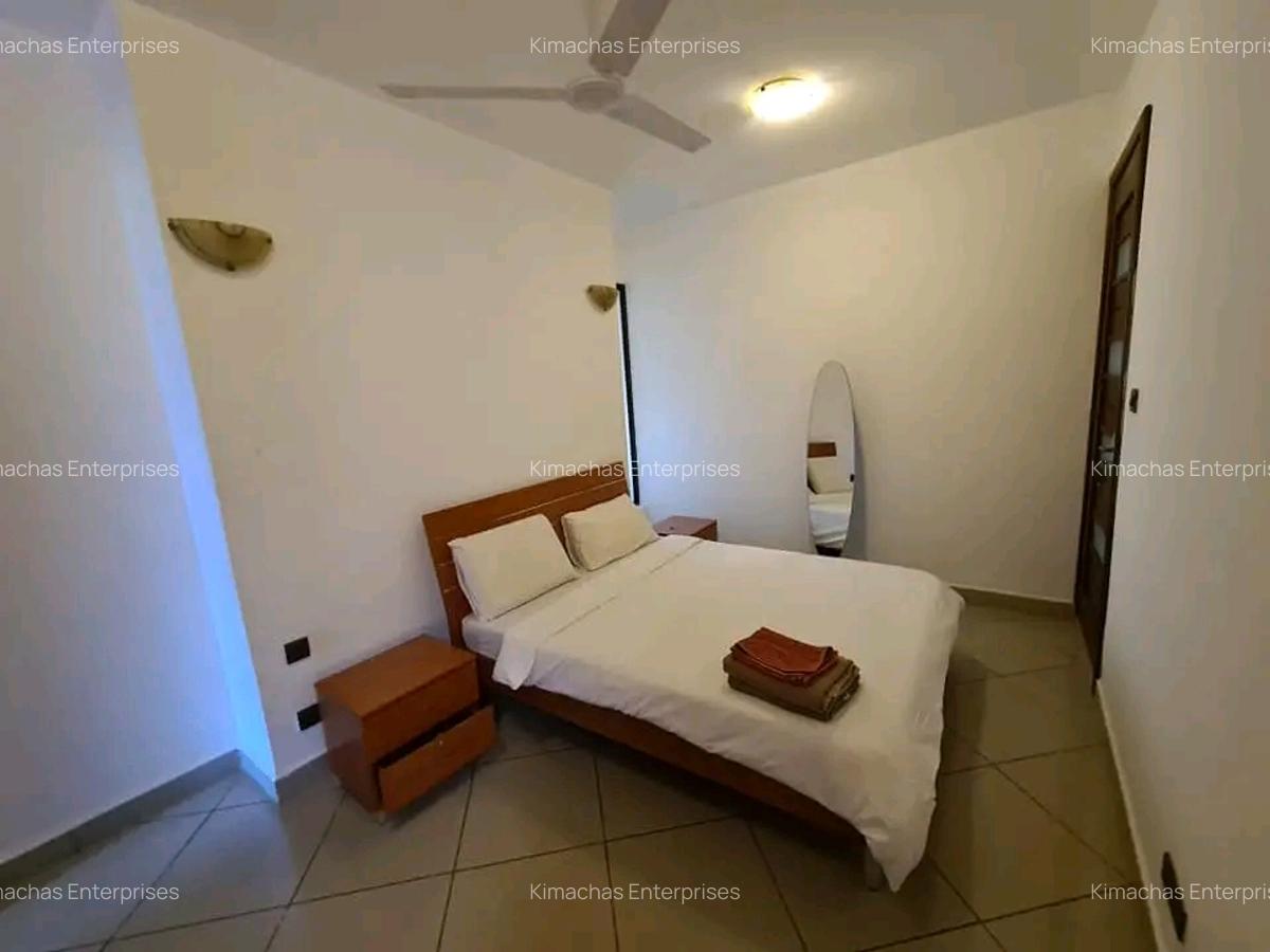 3 Bed Apartment with En Suite at Moyne Drive - 20