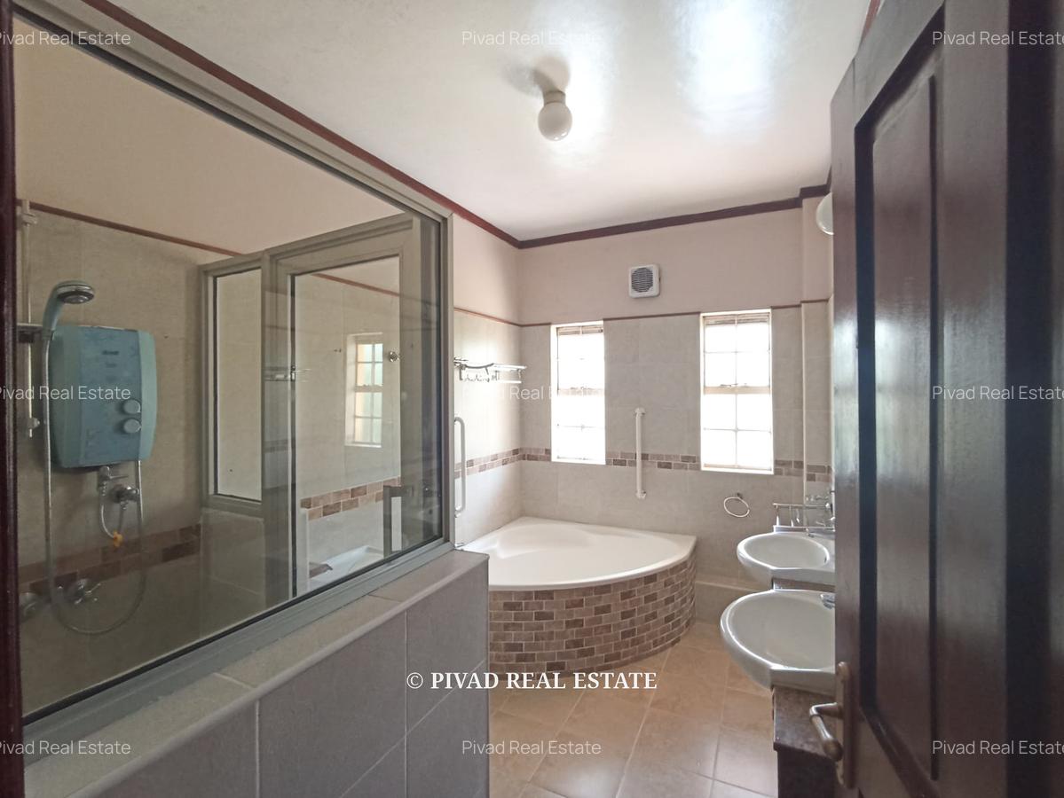 5 Bed House with Swimming Pool in Lower Kabete - 8