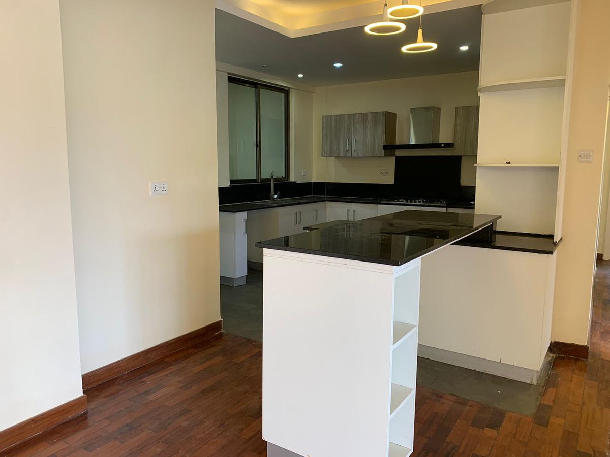 4 Bed Apartment with En Suite in Lavington - 7