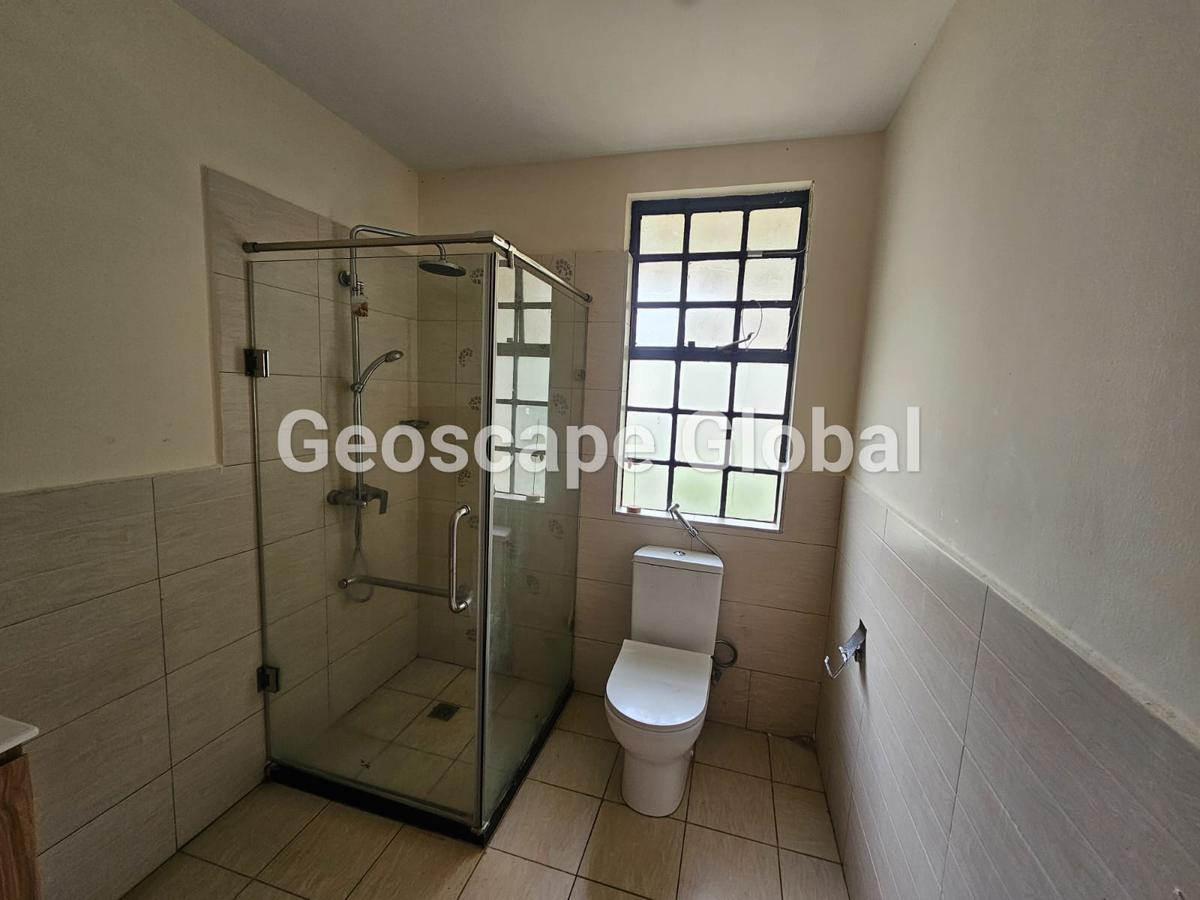5 Bed House with En Suite in Kitisuru - 14