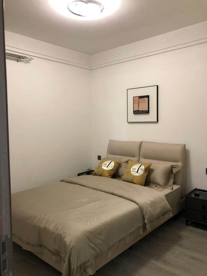 Serviced 1 Bed Apartment with En Suite at Chania Avenue - 3