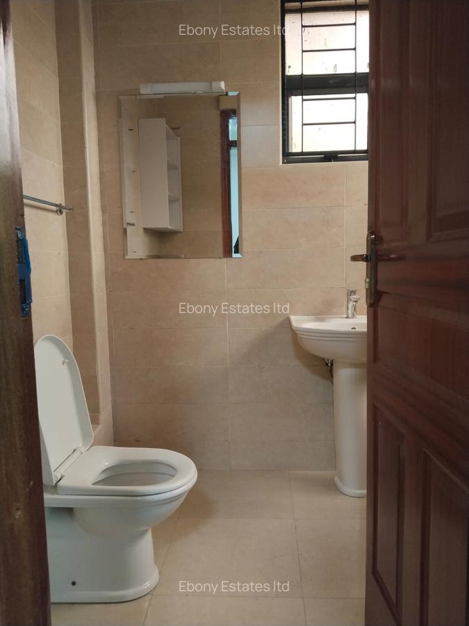 5 Bed Townhouse with En Suite in Lavington - 11