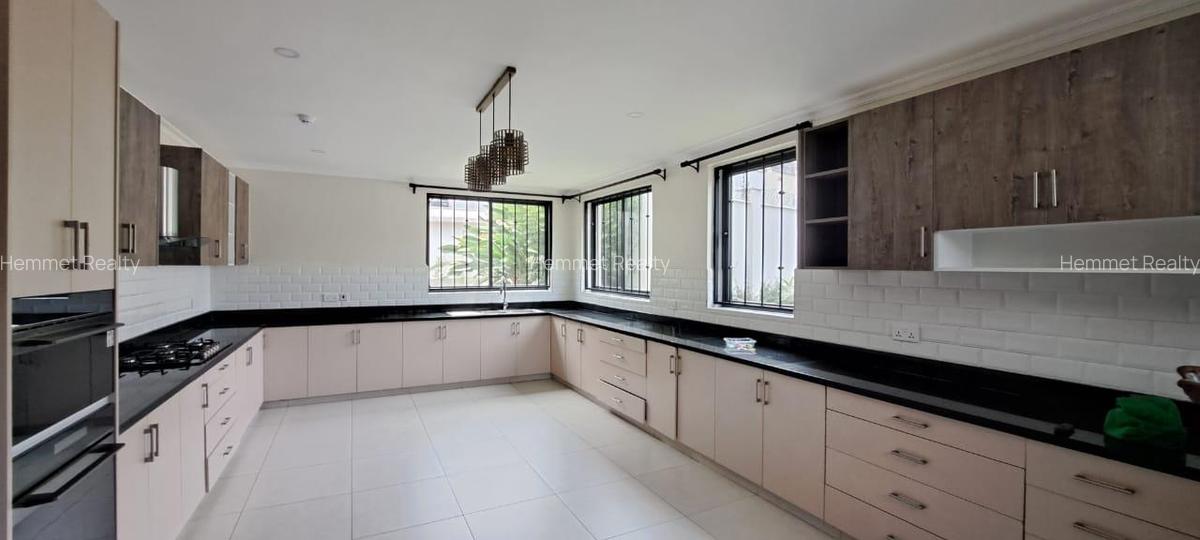 6 Bed Villa with En Suite in Lower Kabete - 6