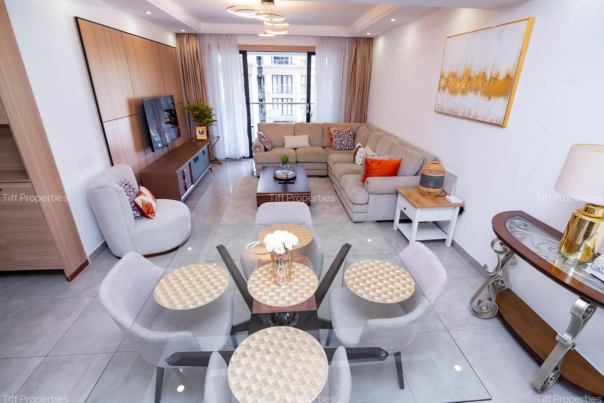 3 Bed Apartment in Riverside - 2