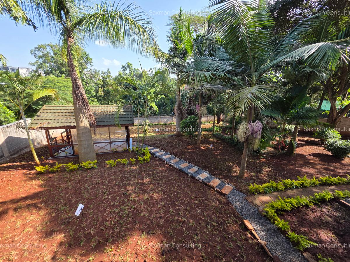 4 Bed House with En Suite in Runda - 18