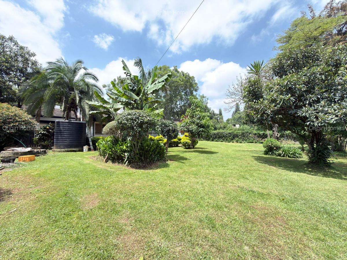 4 Bed House with En Suite at Kyuna - 1