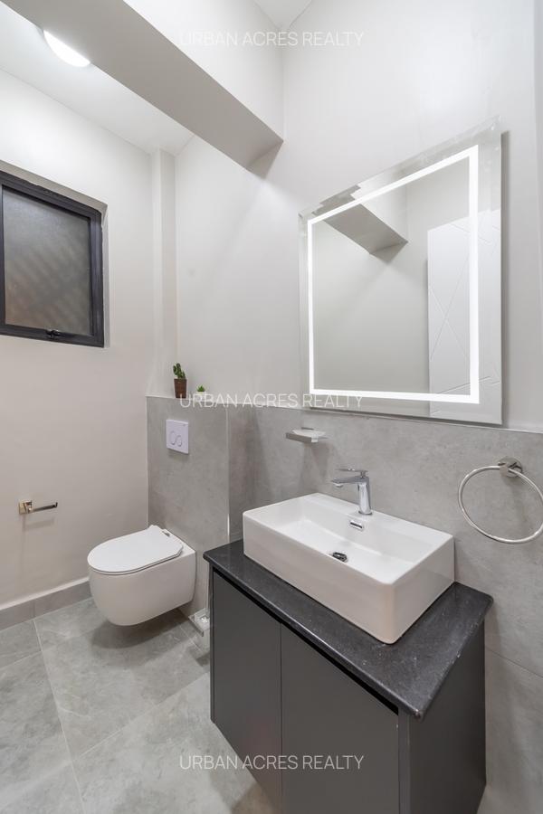 3 Bed Apartment with En Suite in Westlands Area - 19