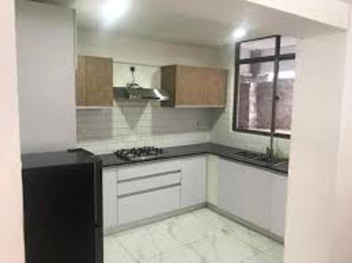 3 Bed Apartment with En Suite in Lavington - 4