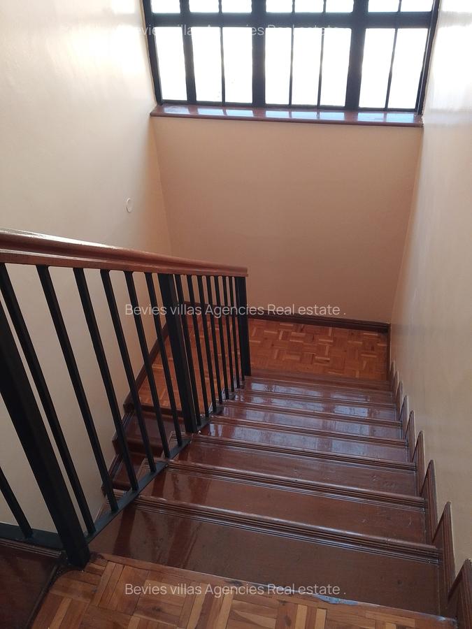 5 Bed Townhouse with En Suite at Westlands - 9