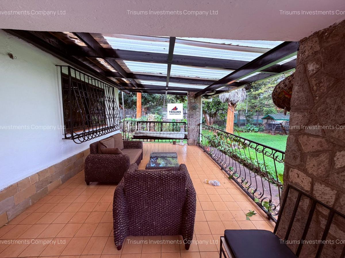 4 Bed House with En Suite in Spring Valley - 15