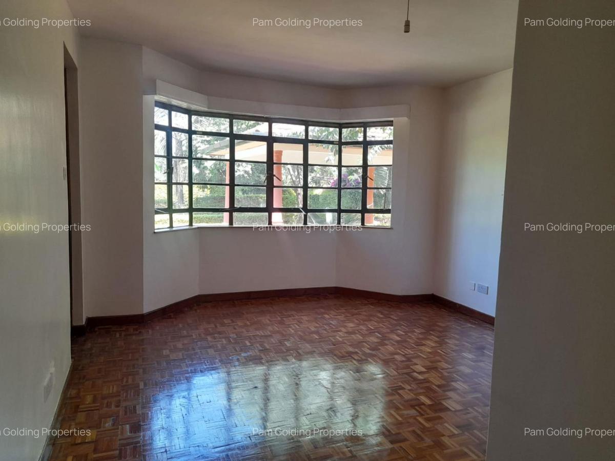 5 Bed House with En Suite in Karen - 7