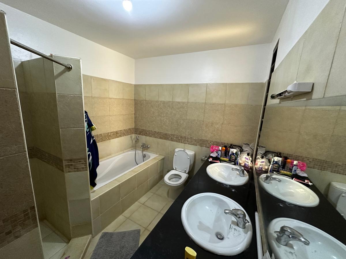 Serviced 3 Bed Apartment with En Suite in Lavington - 9