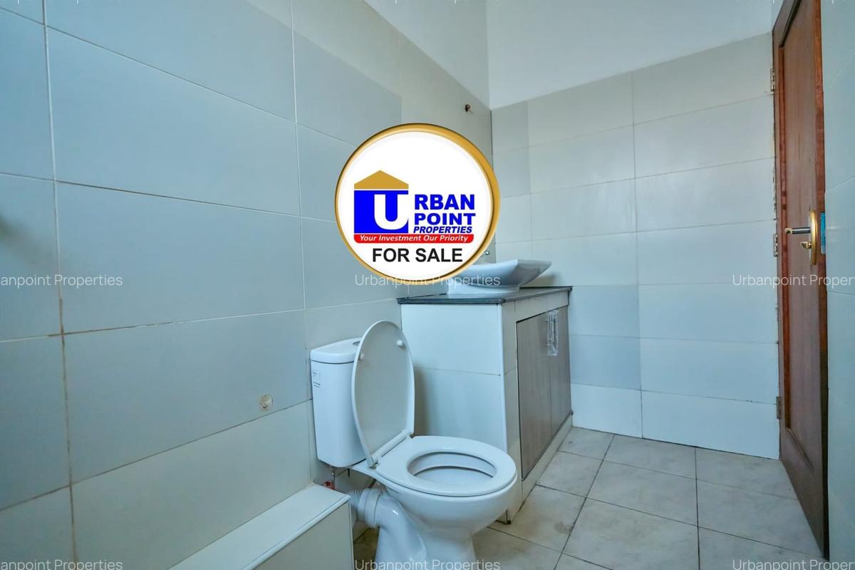2 Bed Apartment with En Suite in Bamburi - 11
