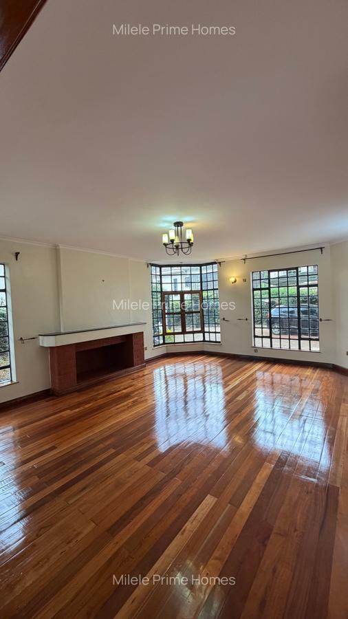 4 Bed Villa with En Suite at Runda Road - 2