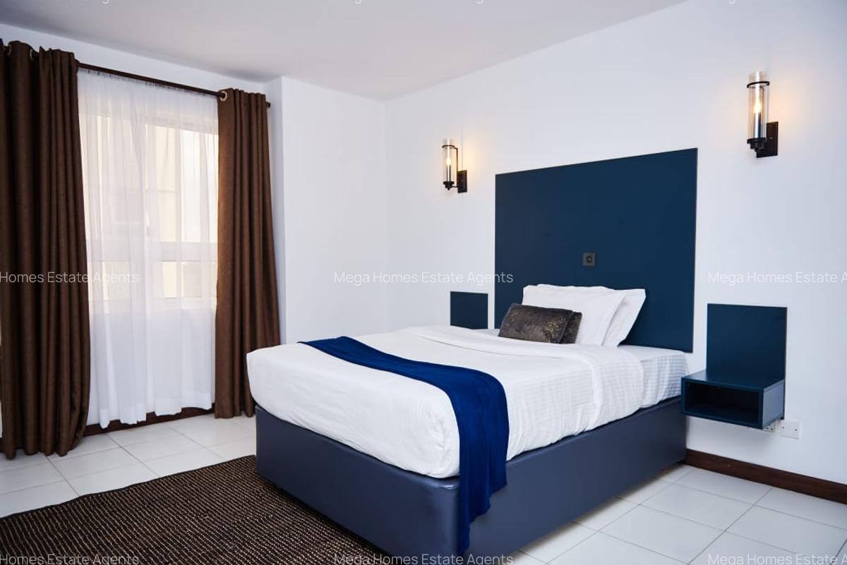 Serviced 2 Bed Apartment with En Suite in Westlands Area - 14