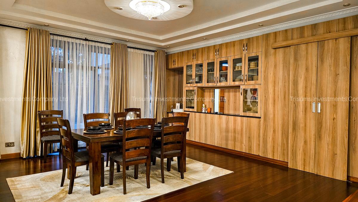 4 Bed House with En Suite in Runda - 6