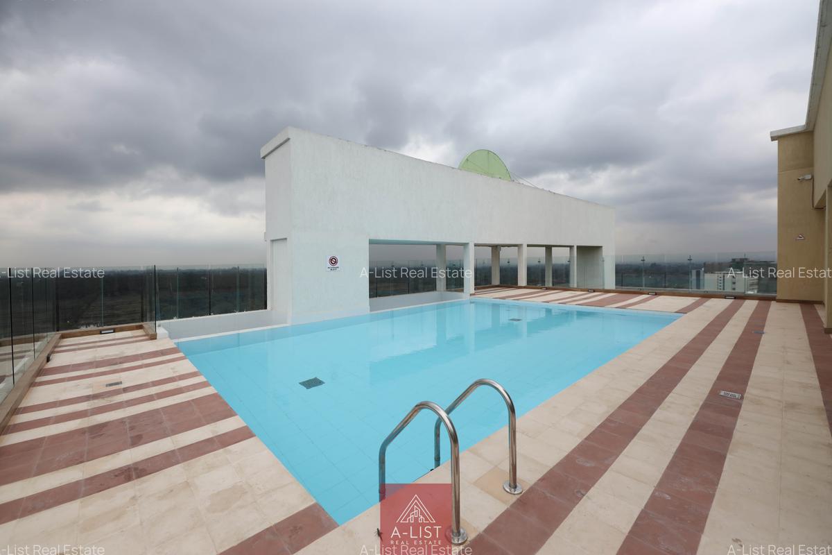 4 Bed Apartment with En Suite at 4Th Parklands - 17