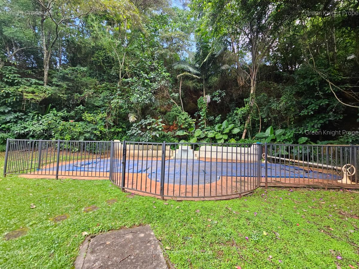 4 Bed House with En Suite in Loresho - 5