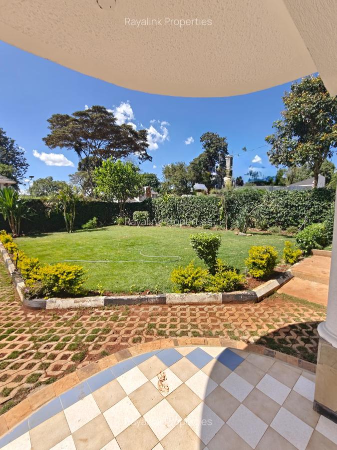 3 Bed Townhouse with En Suite at Kerarapon Road - 2