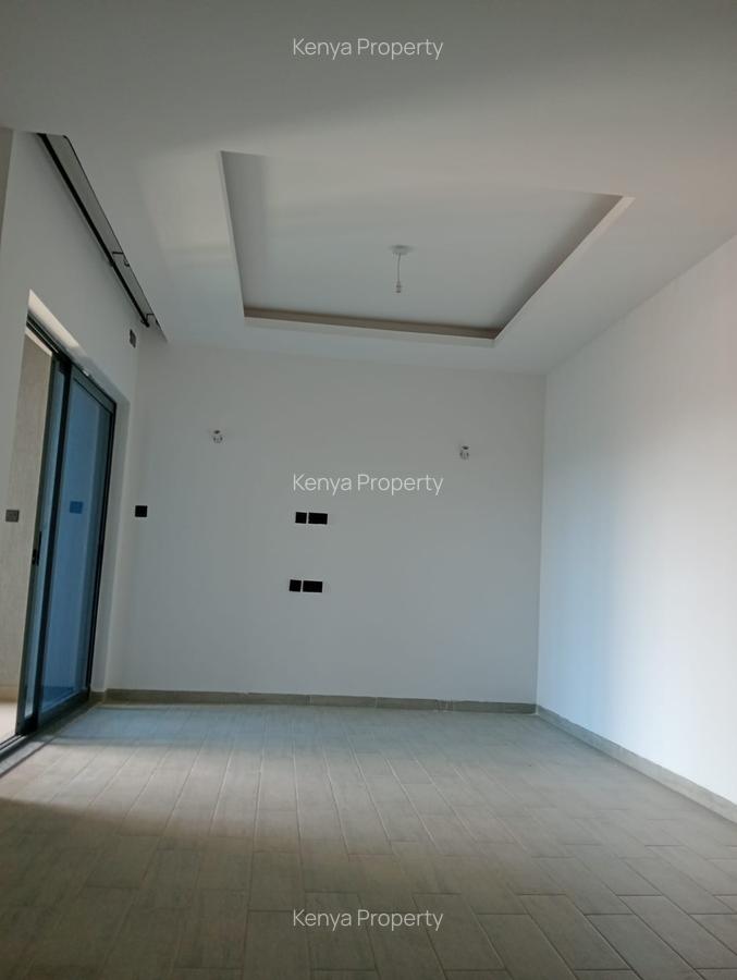 2 Bed Apartment with En Suite at Argwings Kodhek Road - 8