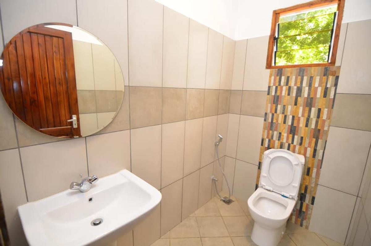 3 Bed House with En Suite in Mtwapa - 5