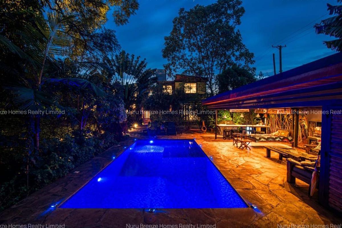 6 Bed House with En Suite in Runda - 6