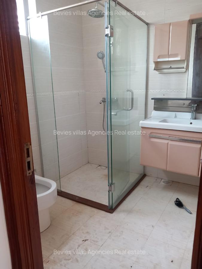 3 Bed Apartment with En Suite at Westlands - 5