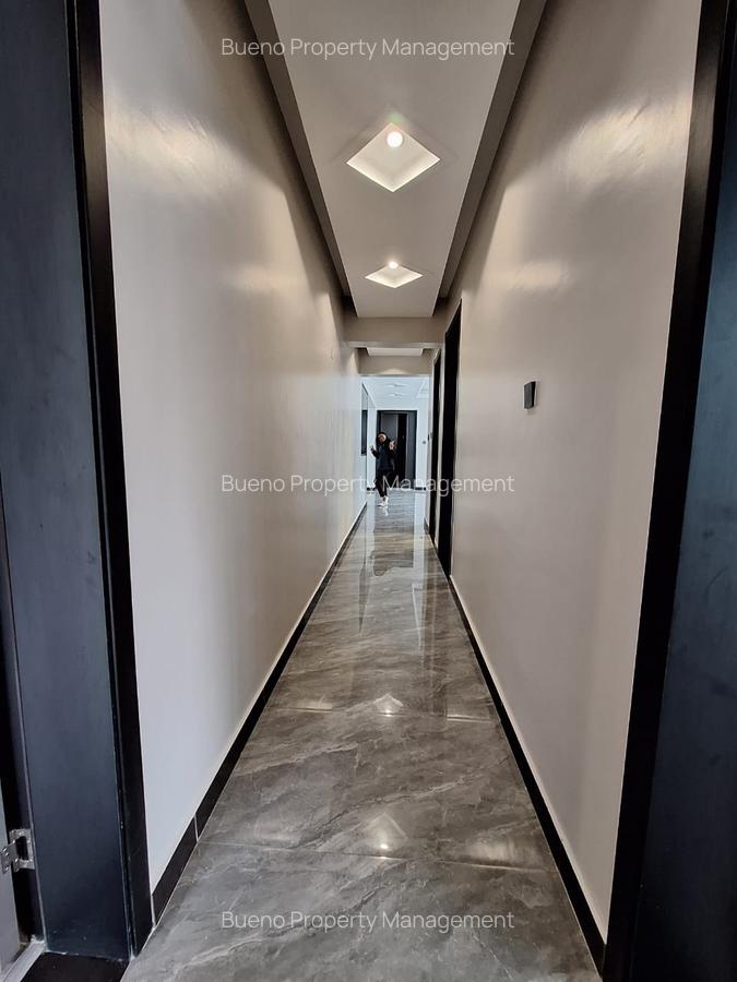 3 Bed Apartment with En Suite in Lavington - 6