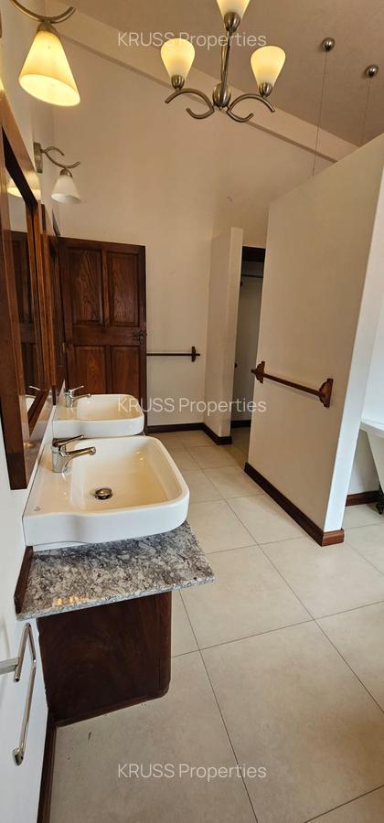 Furnished 2 Bed Apartment with En Suite at Ar174 - 10