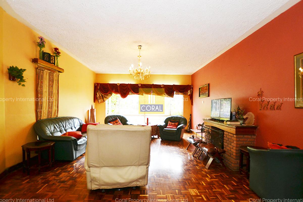 4 Bed Townhouse in Rhapta Road - 2