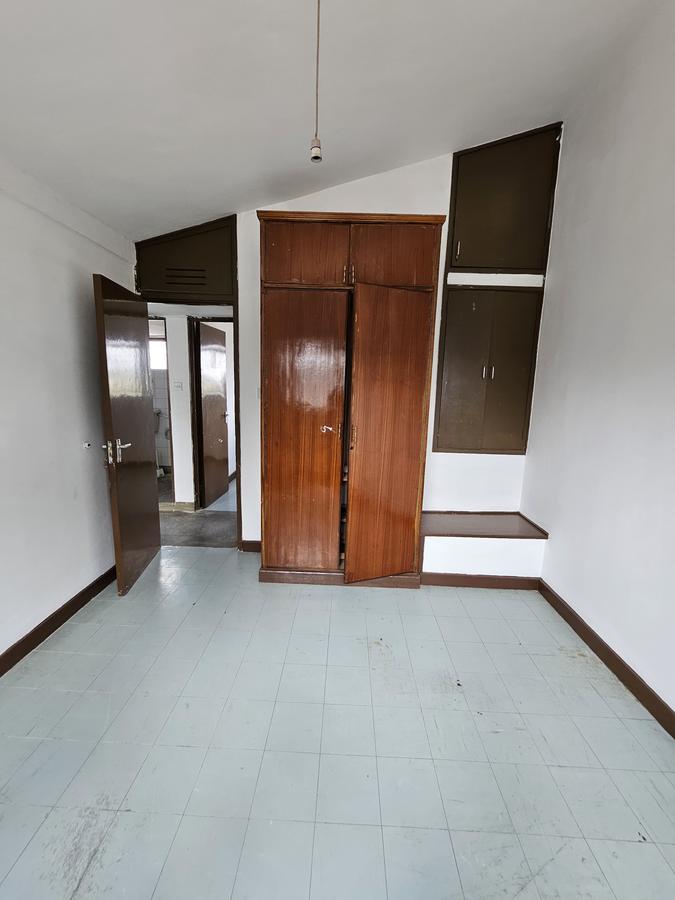 4 Bed House with Borehole in Buruburu - 3