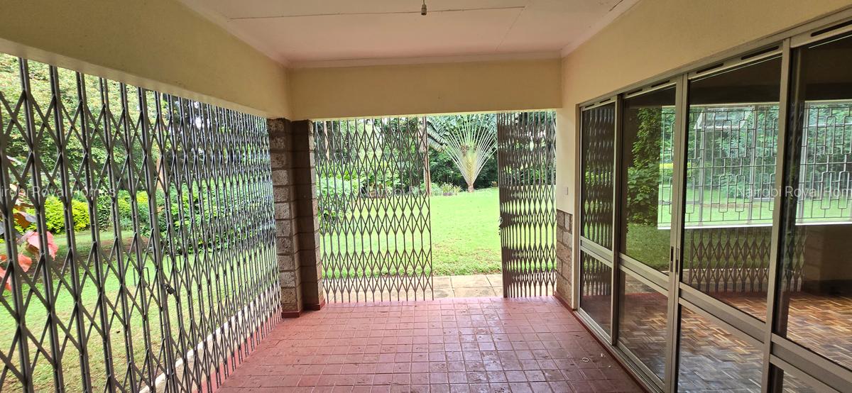 4 Bed House with En Suite at Runda Road - 14