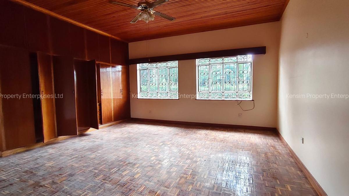 5 Bed House with En Suite in Nyari - 14